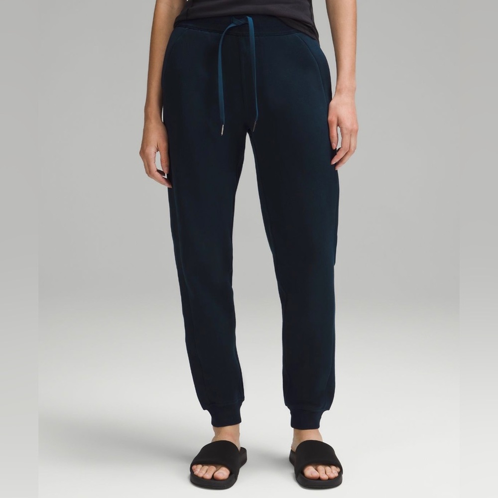 Lululemon Scuba Sweatpants High-Rise